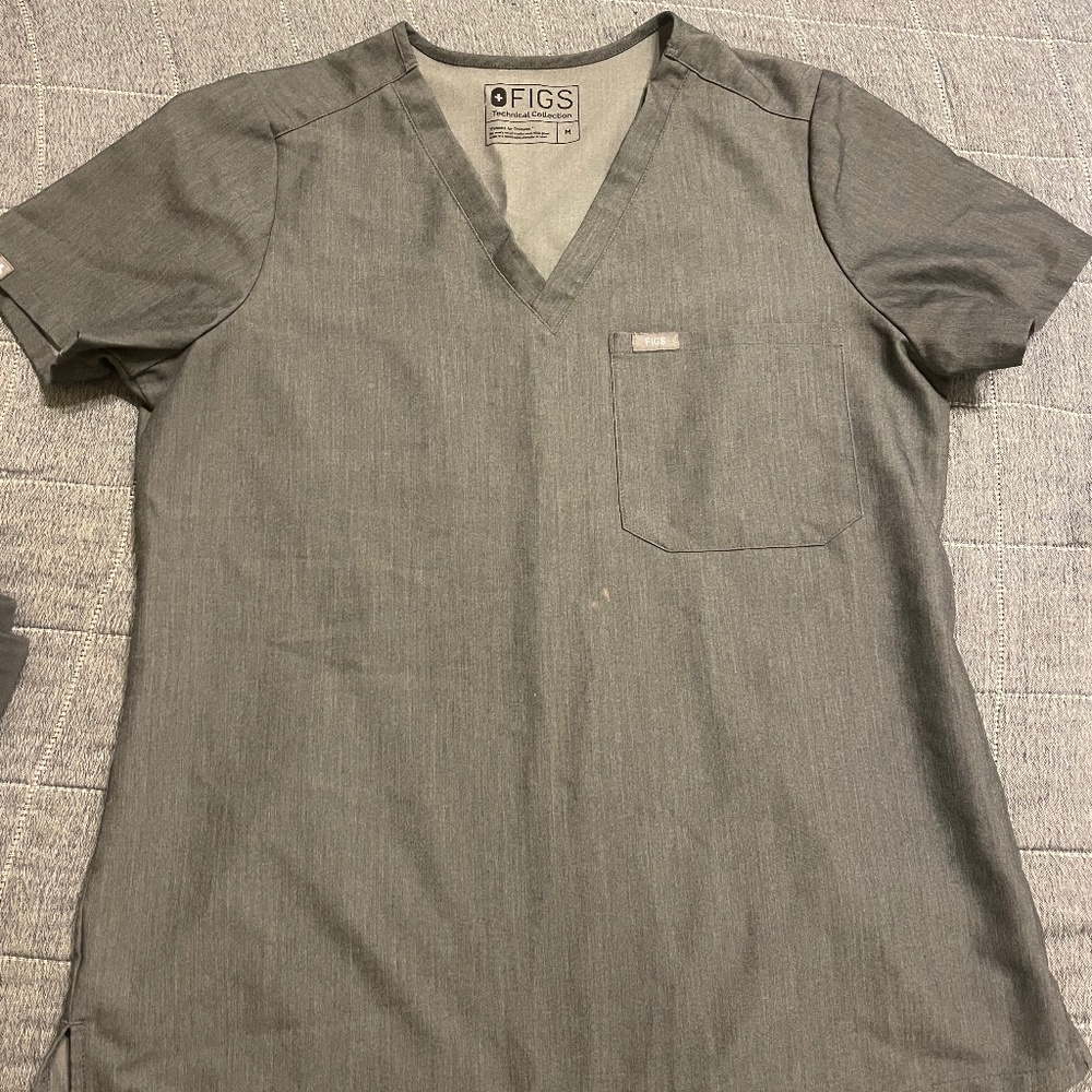Graphic fig Top only